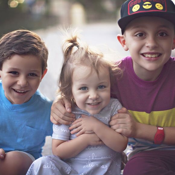 Meet your Posher, Allison - Picture 1 of 1